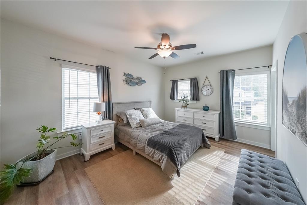 Lantern Walk - Residential