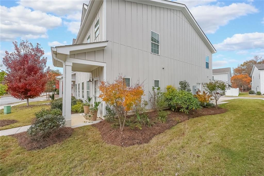 Lantern Walk - Residential