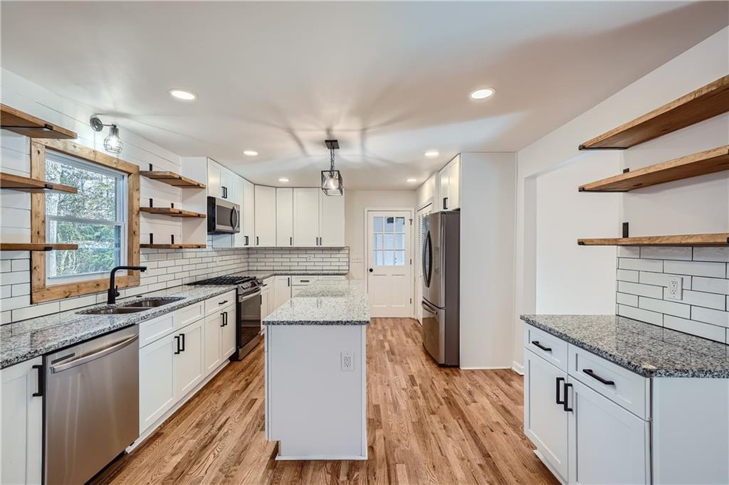 Marlanta - Residential Lease