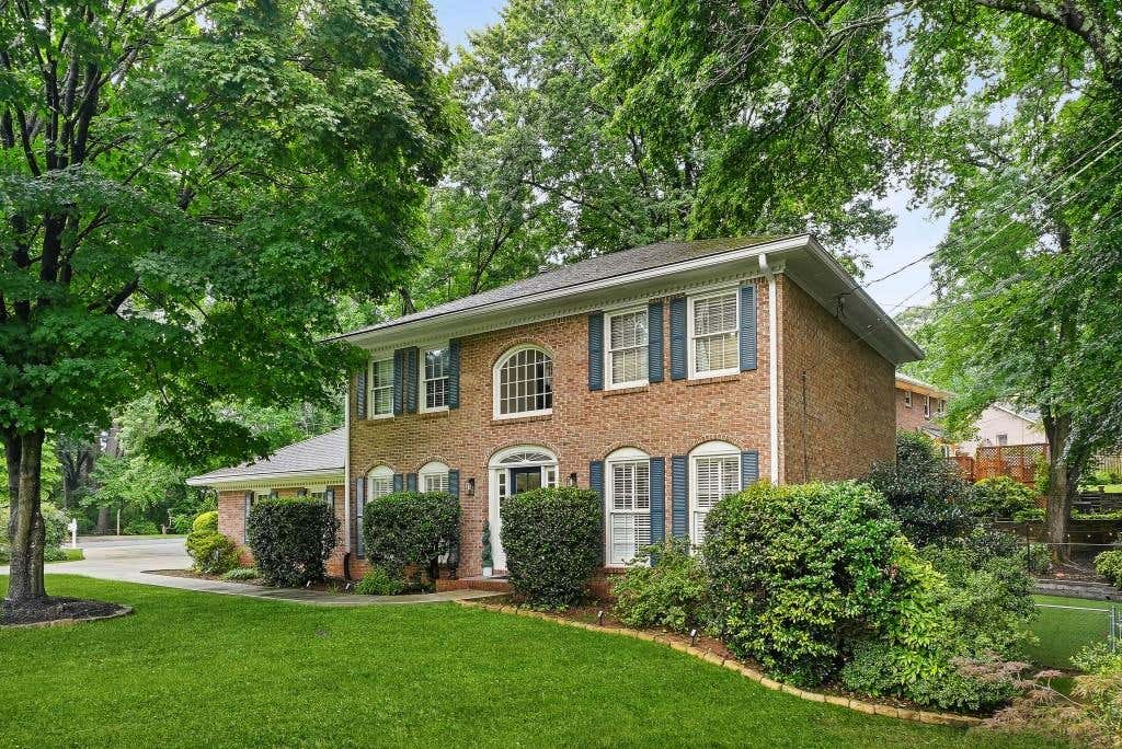 Photo of 4211 Gladney Drive, Atlanta, GA 30340 (MLS # 7786423)