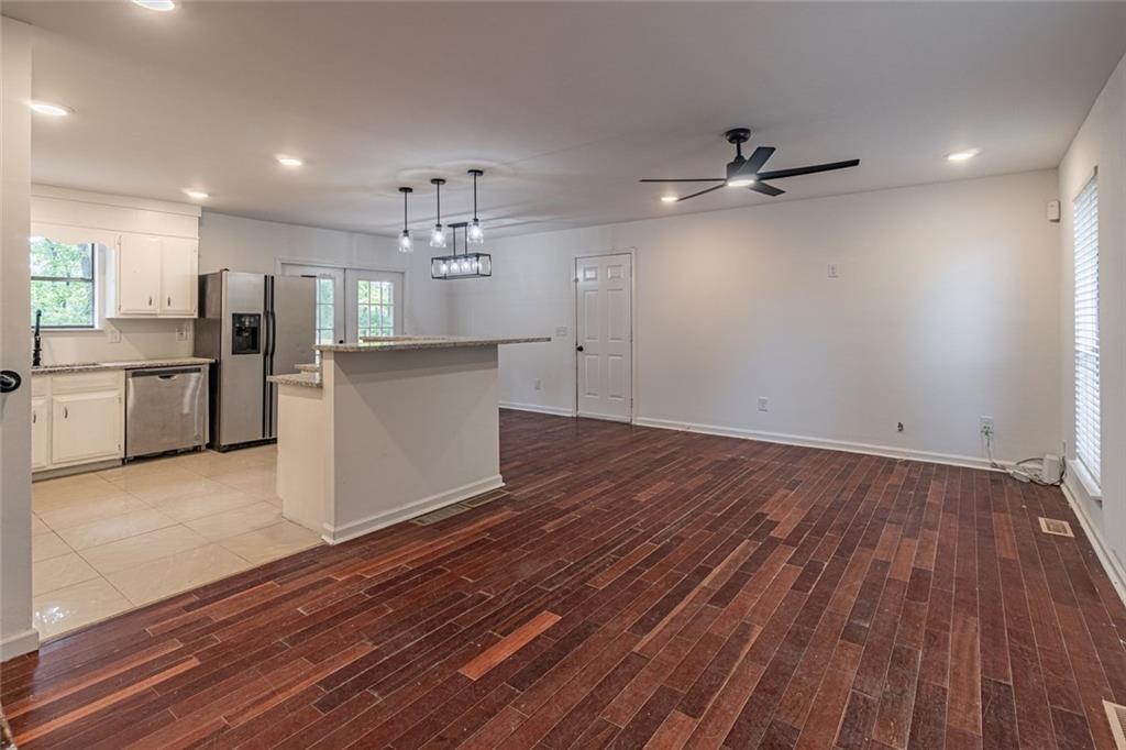 4996 Wycliffe Drive