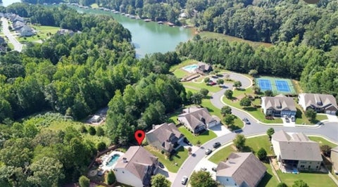 Homes For Sale - 41 Lake Sydney Drive<br/> Dawsonville, GA 30534