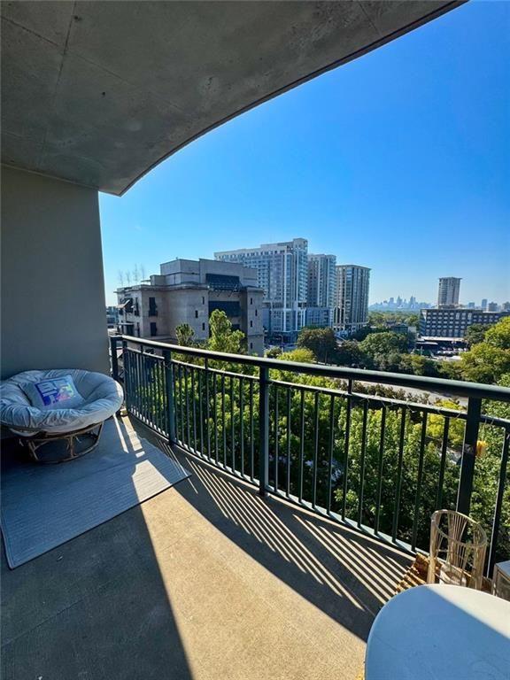 3040 NW Peachtree Road NW 707