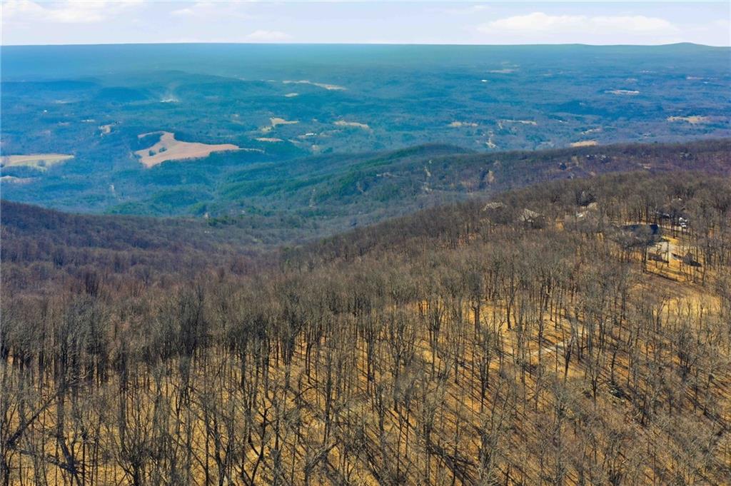 533 Old A T Approach Trail