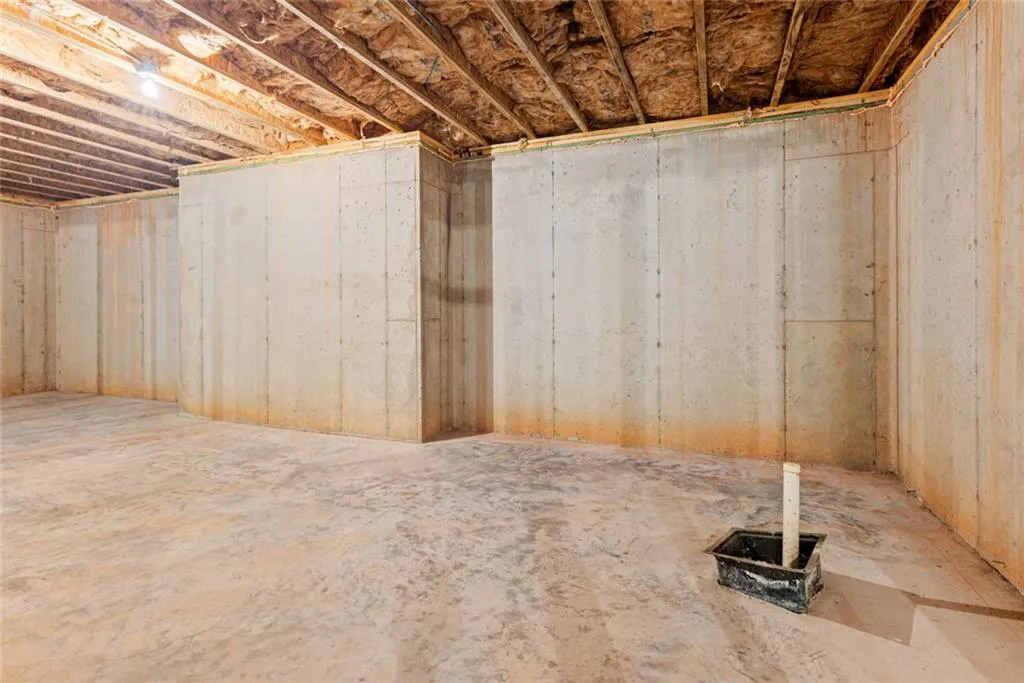 Ball Ground, Georgia 30107, United States, 4 Bedrooms Bedrooms, ,4 BathroomsBathrooms,Residential,Active,204020