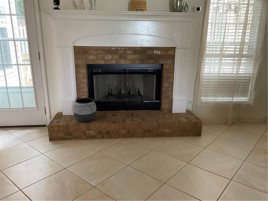 422 Stillwood Drive, Newnan, Georgia image 4