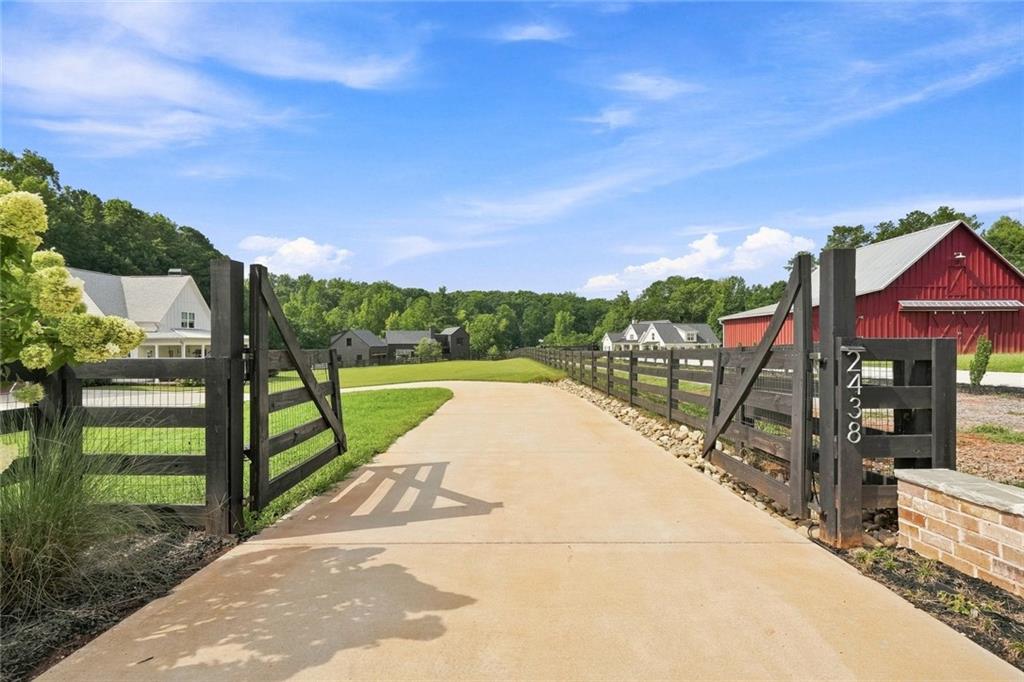 2438 Batesville Road