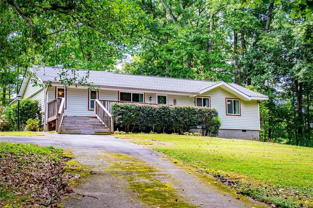 24 White Oak Drive