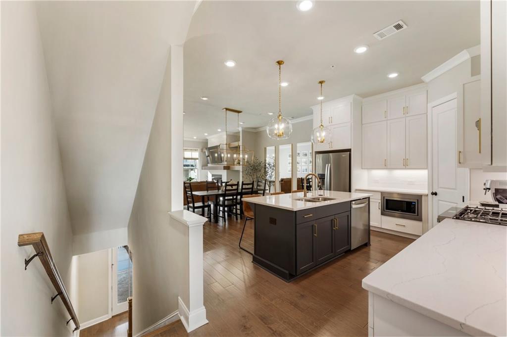 520 Clover Lane, Alpharetta, Georgia image 12