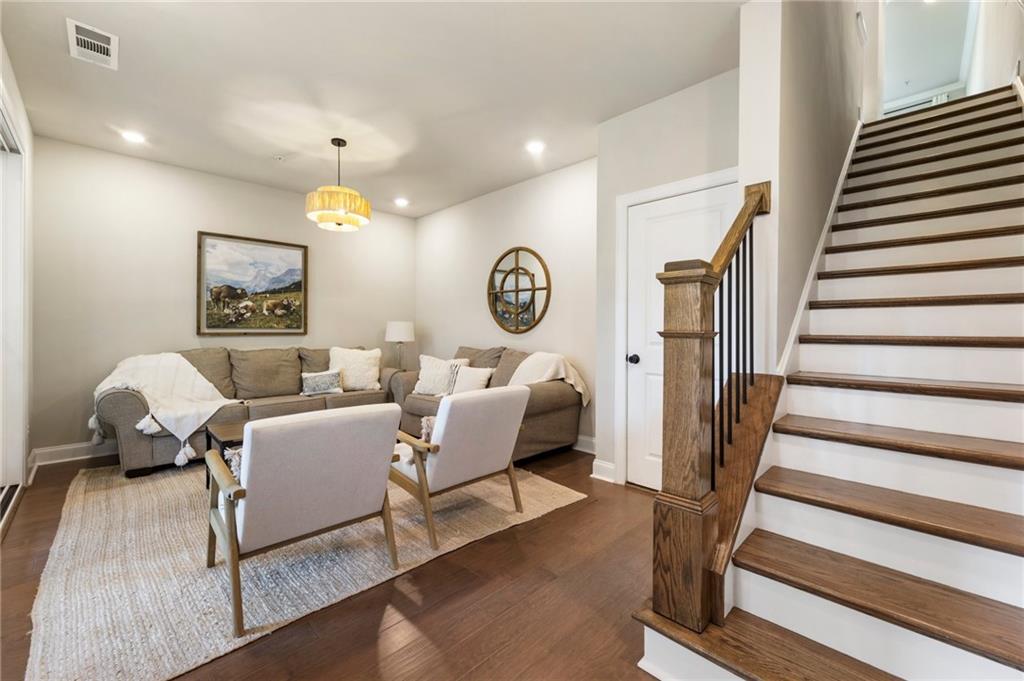 520 Clover Lane, Alpharetta, Georgia image 10