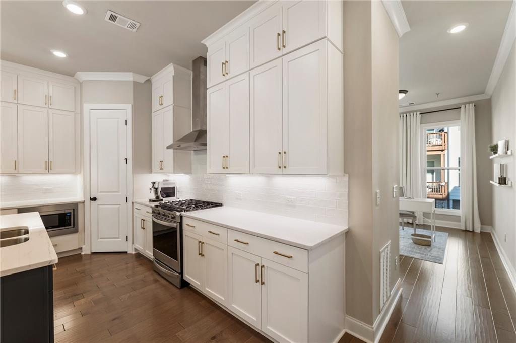 520 Clover Lane, Alpharetta, Georgia image 11