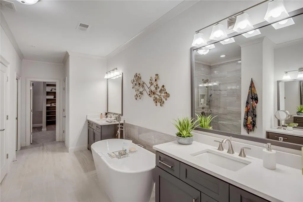 Senoia, Georgia 30276, United States, 3 Bedrooms Bedrooms, ,4 BathroomsBathrooms,Residential,Active,166853