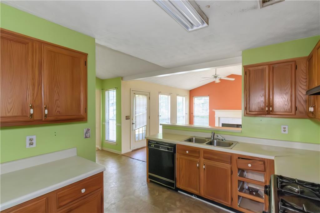 9550 Canvasback Court