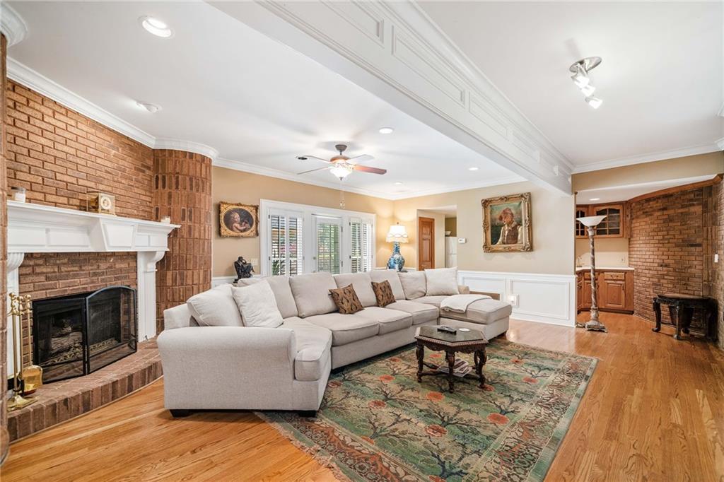 15470 Alpha Woods Drive, Alpharetta, Georgia image 20