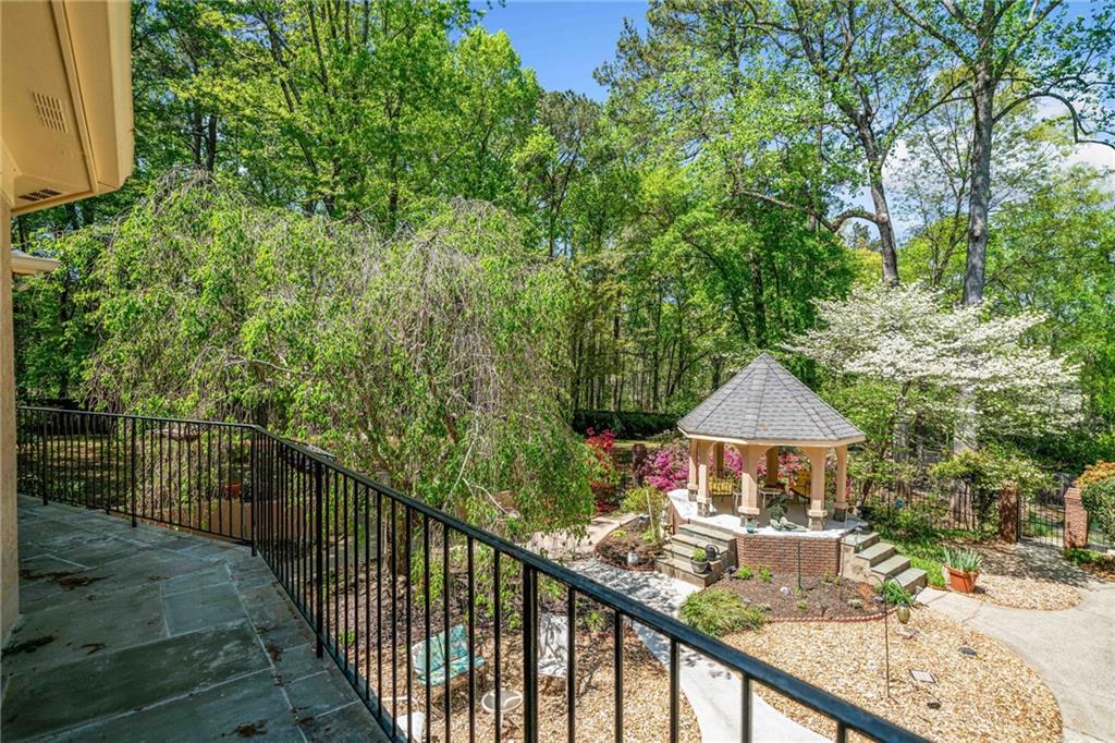 15470 Alpha Woods Drive, Alpharetta, Georgia image 30