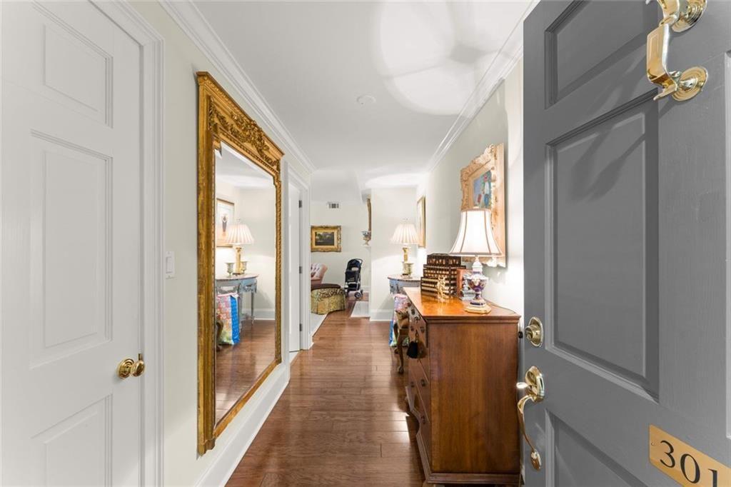 2734 Peachtree Road NW C301