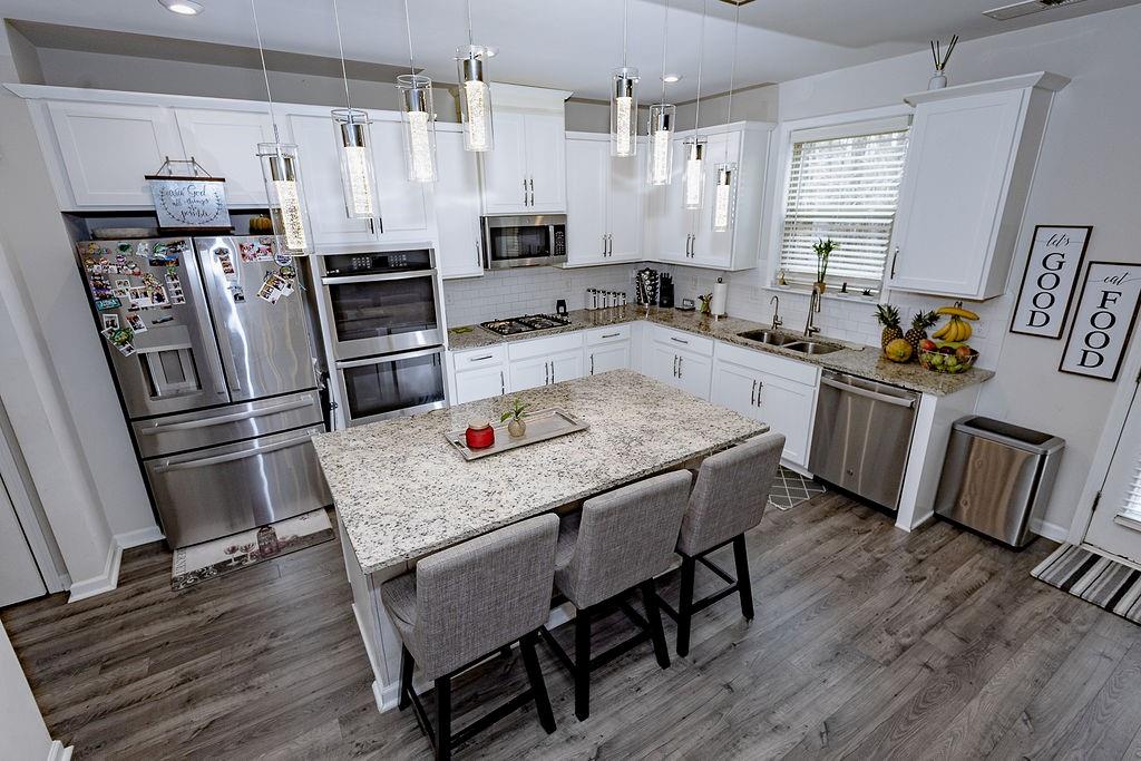 3227 Hidden Valley Circle
