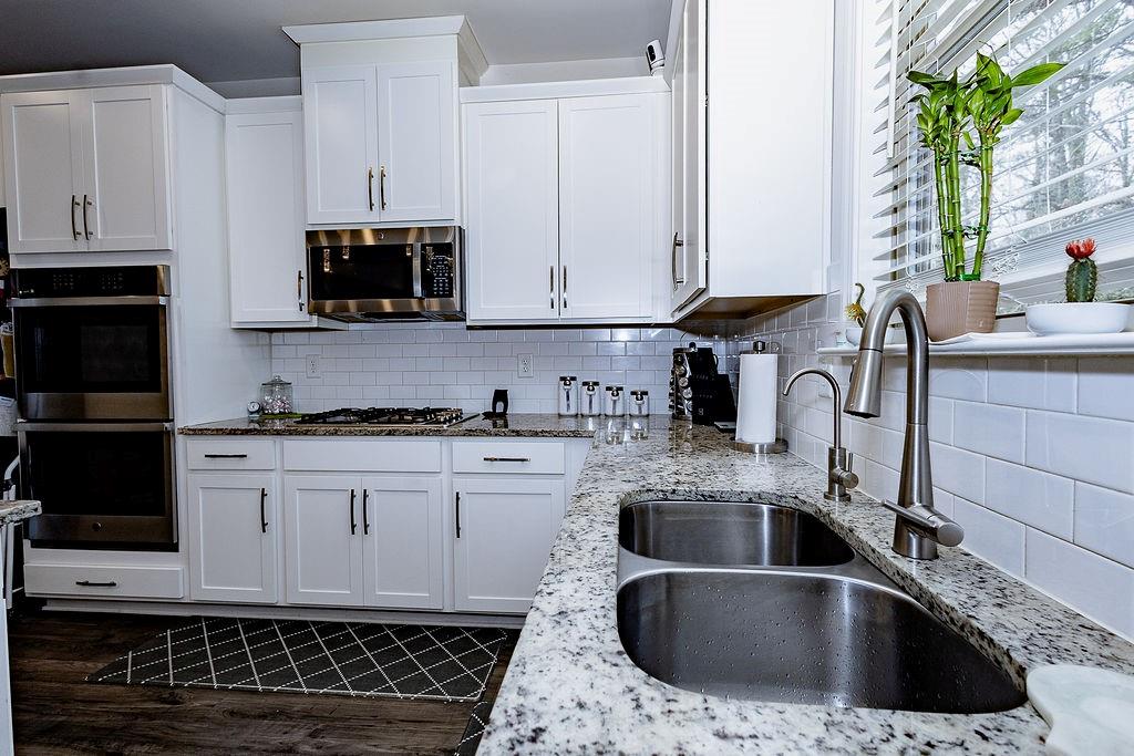 3227 Hidden Valley Circle