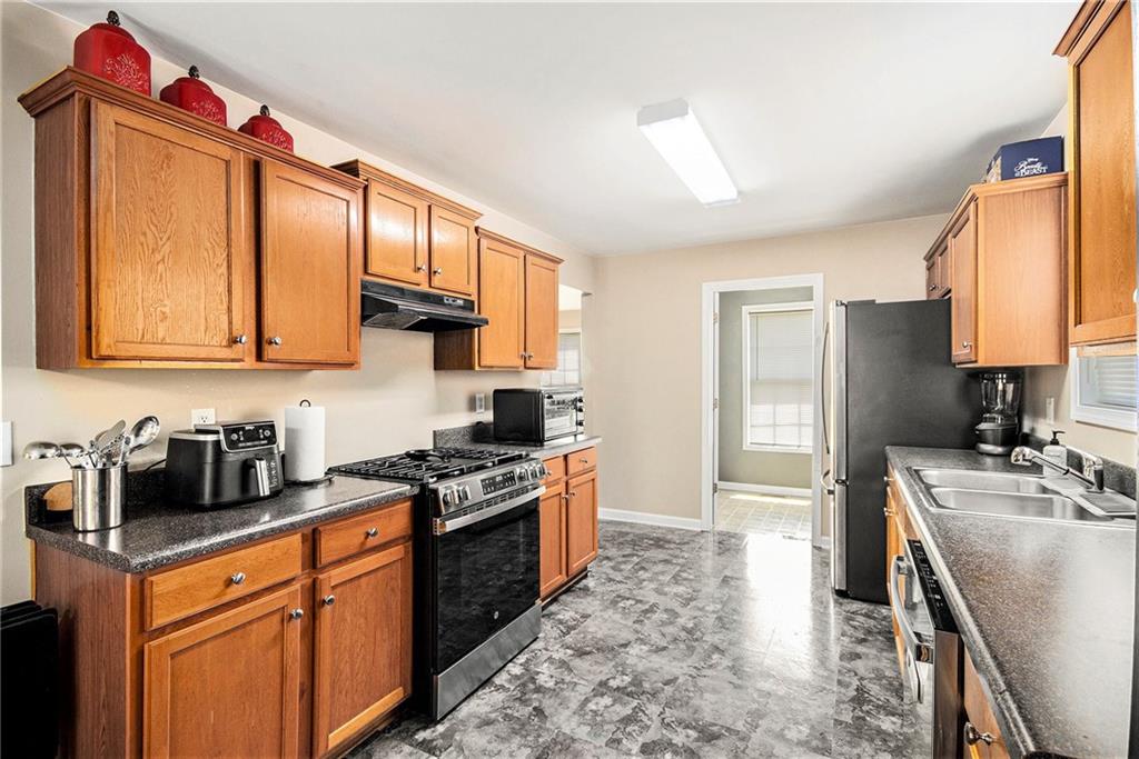 280 Brookview Drive, Dallas, Georgia image 13