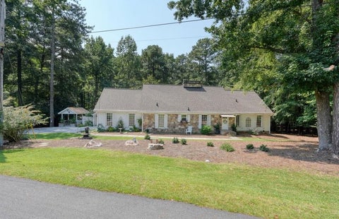 Homes For Sale - 5005 George Washington Avenue<br/> Acworth, GA 30101