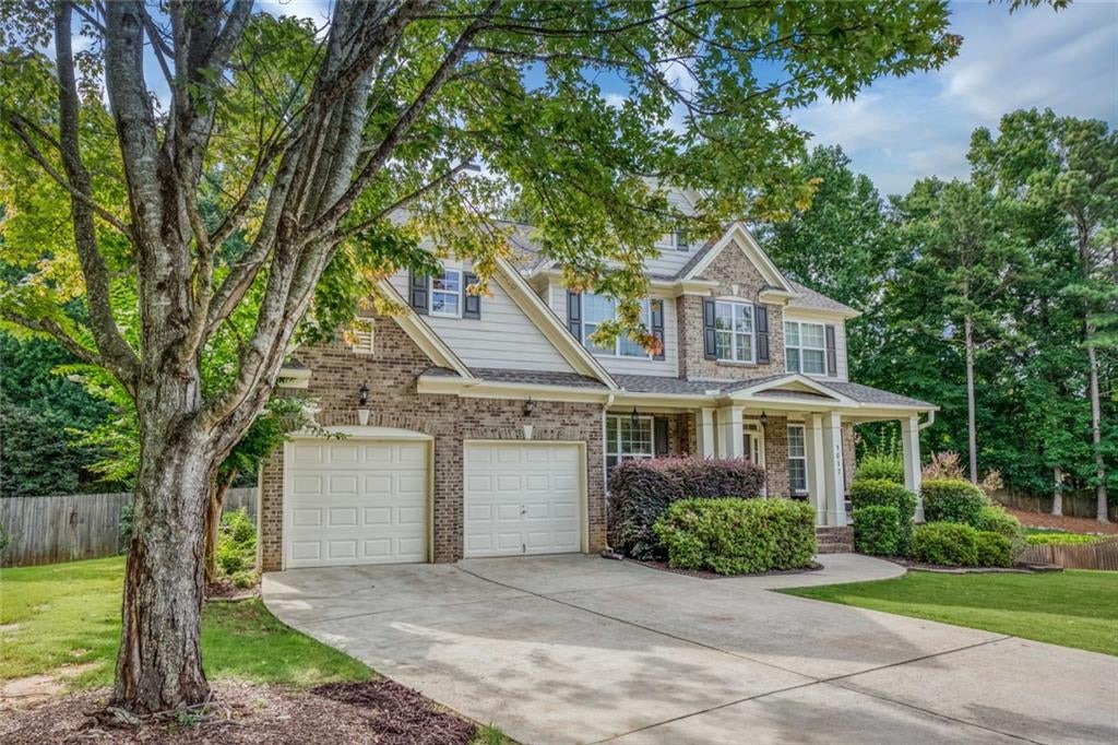 1017 Panoramic Pointe NE