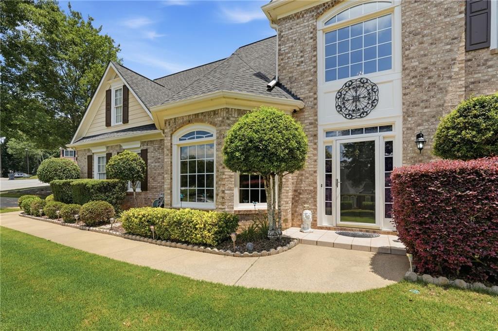 5555 Saddle Tree Court