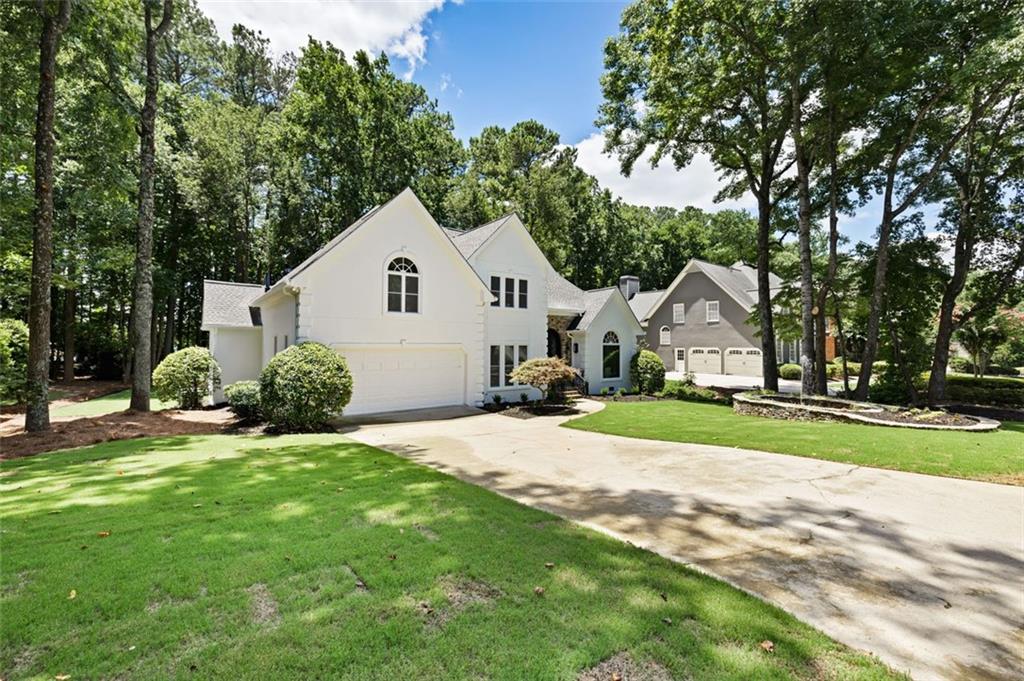 9920 Groomsbridge Road, Johns Creek, Georgia image 3