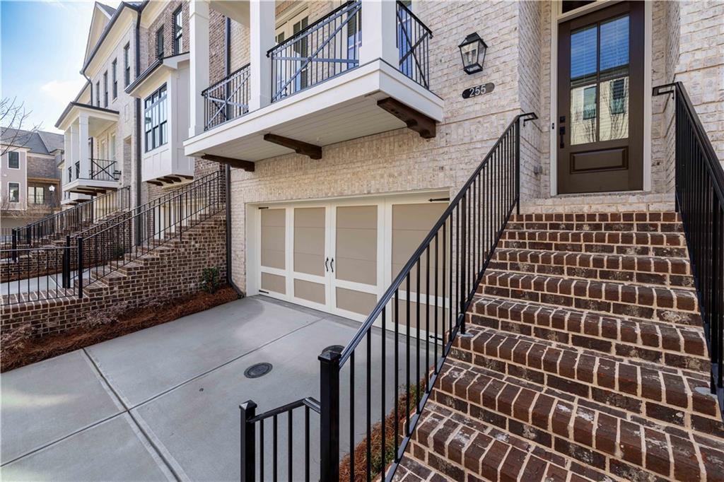 255 Briscoe Way #5, Alpharetta, Georgia image 3