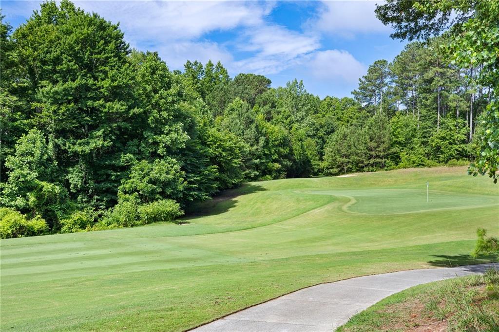 99 Oakwind Point
