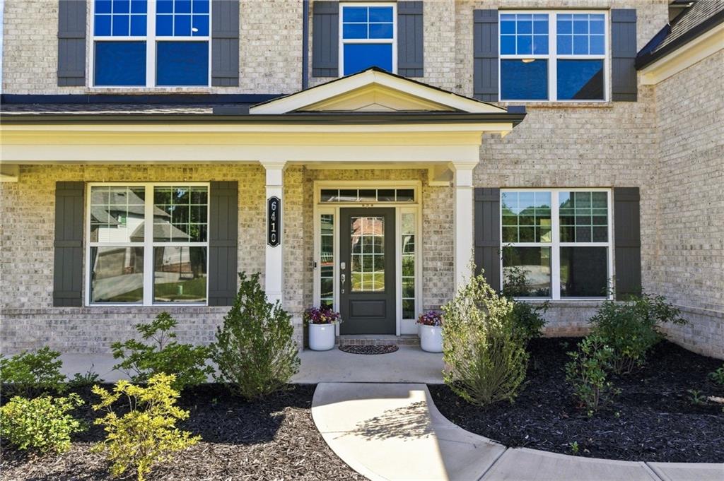 6410 Hawkins Manor Drive