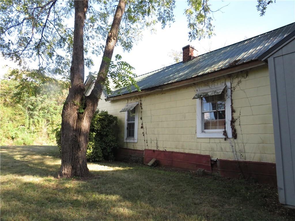 79 Mill St