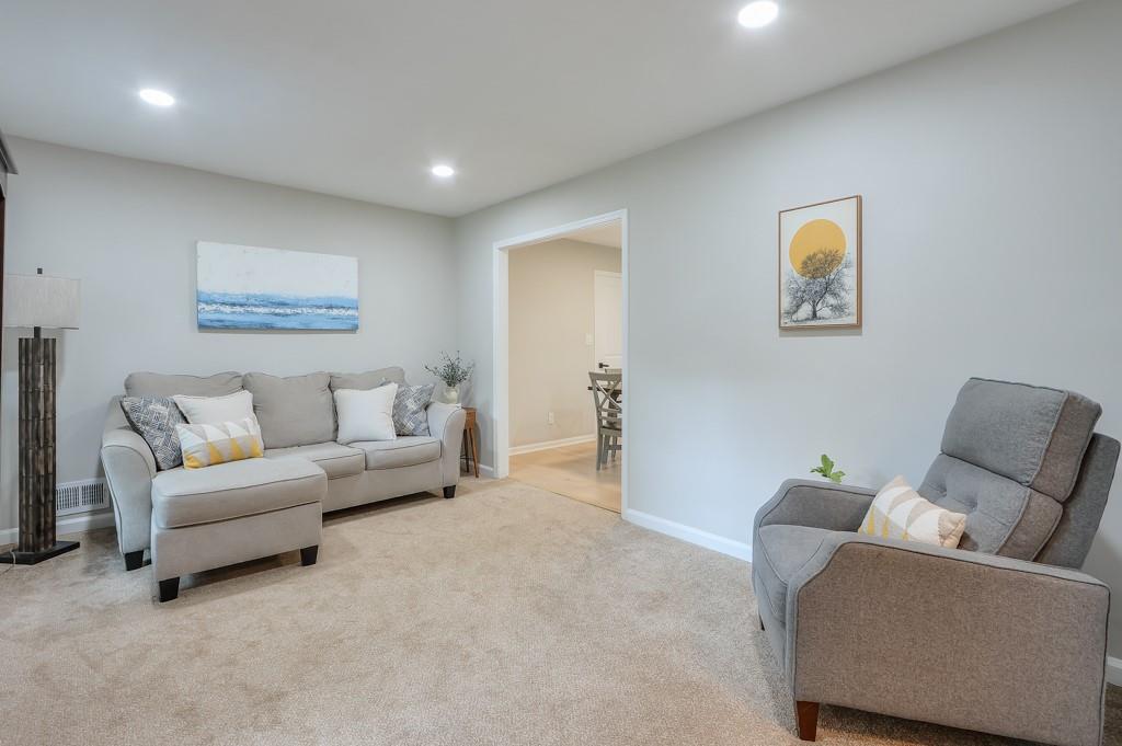 5341 Tall Oak Drive