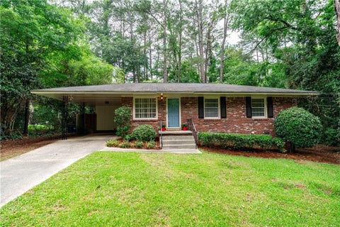 Homes For Sale - 3127 Vine Circle<br/> Decatur, GA 30033