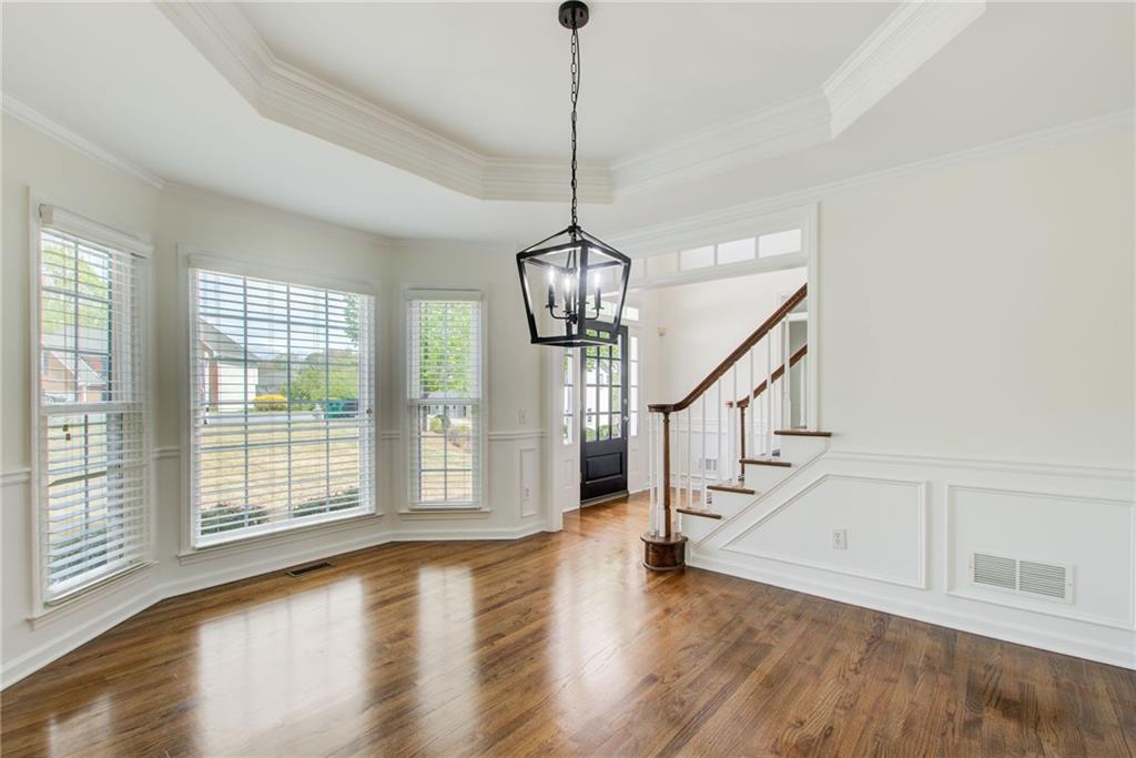 4910 Red Robin Ridge