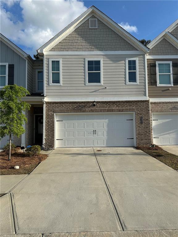 7621 Gray Pointe Drive, Lithonia, Georgia image 1