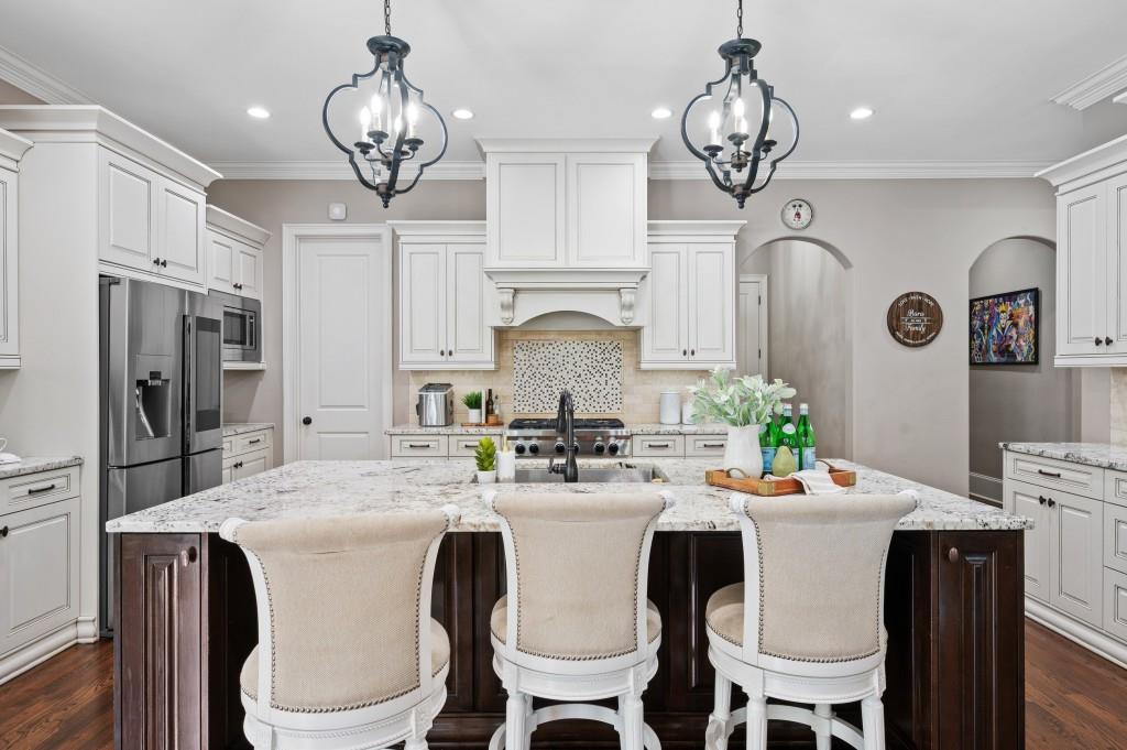 Greystone Manor - Residential
