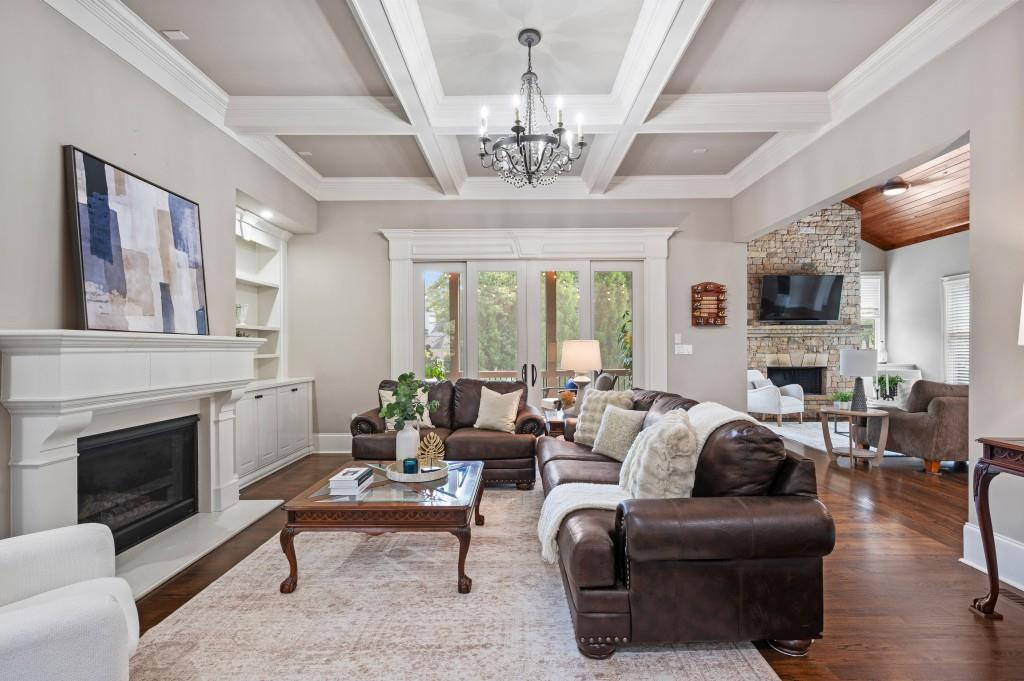 Greystone Manor - Residential