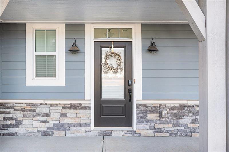 72 Candlewood Lane