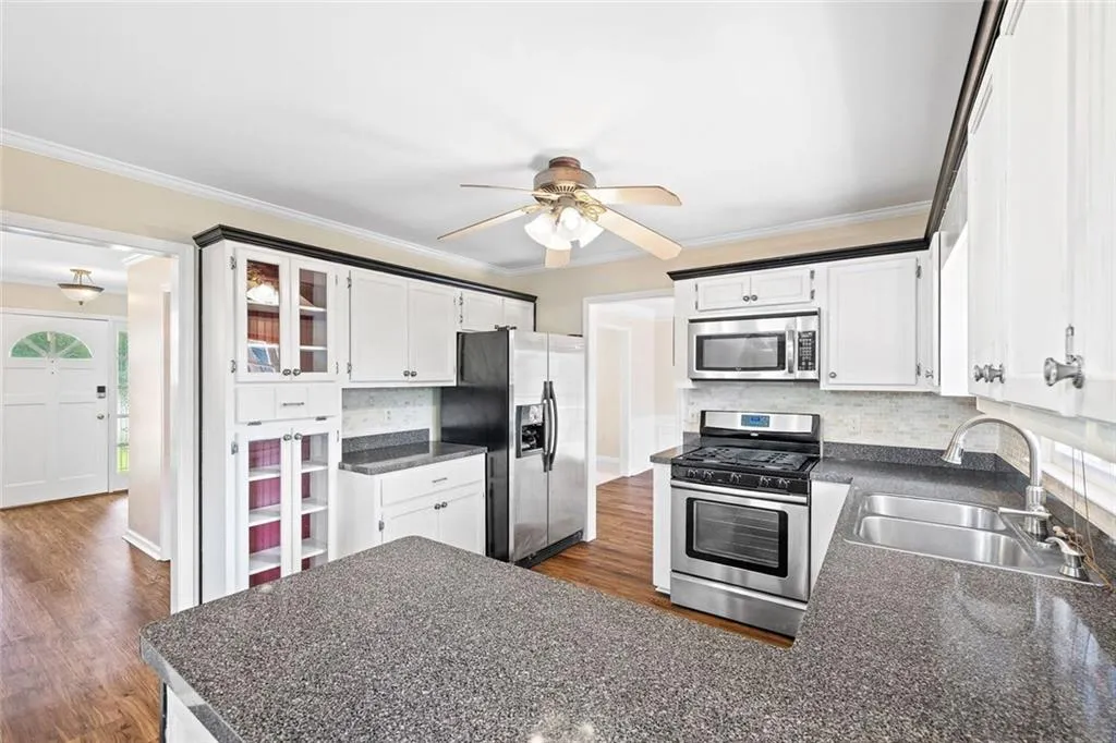 Powder Springs, Georgia 30127, United States, 4 Bedrooms Bedrooms, ,3 BathroomsBathrooms,Residential,Active,179098