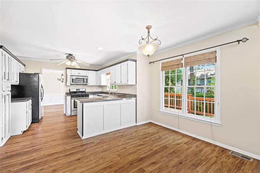 Powder Springs, Georgia 30127, United States, 4 Bedrooms Bedrooms, ,3 BathroomsBathrooms,Residential,Active,179098