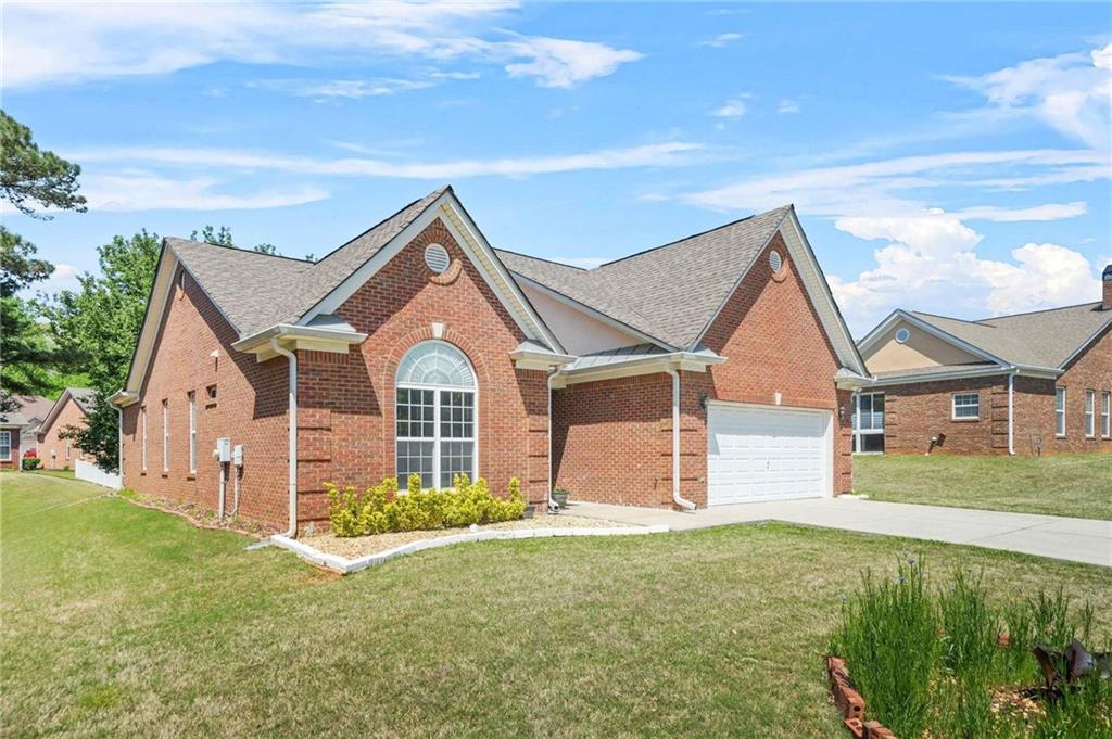 8495 Spivey Village Way, Jonesboro, Georgia image 3