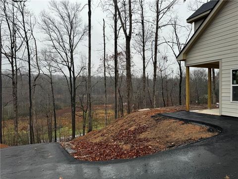 A home in Dahlonega