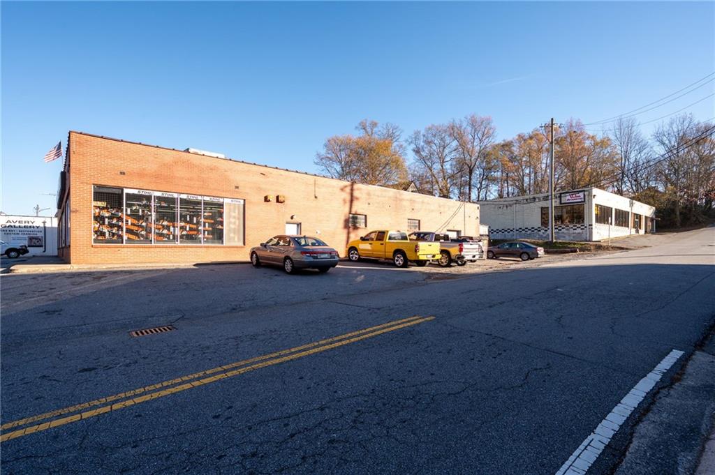 380 Roswell Street SE