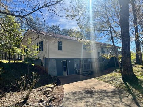 A home in Dahlonega