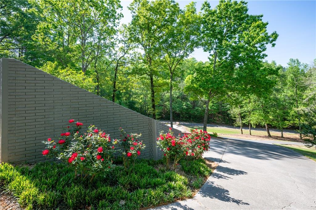 410 Ridgewood Drive, Calhoun, Georgia image 12