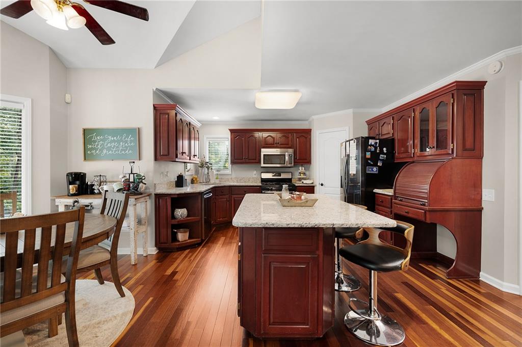410 Ridgewood Drive, Calhoun, Georgia image 19