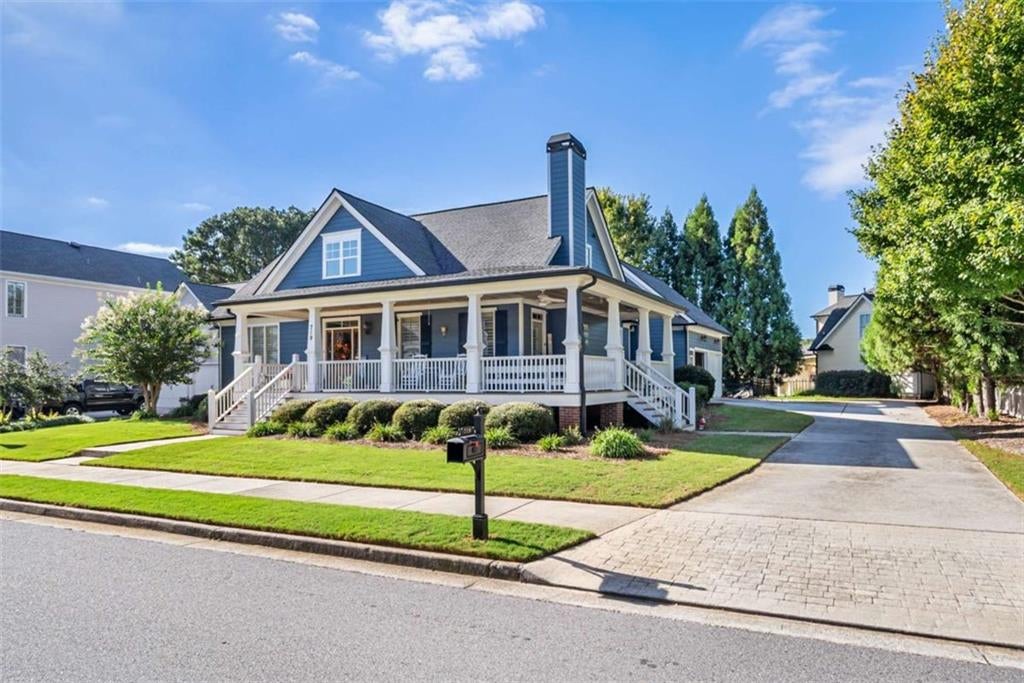 719 Clubside Drive