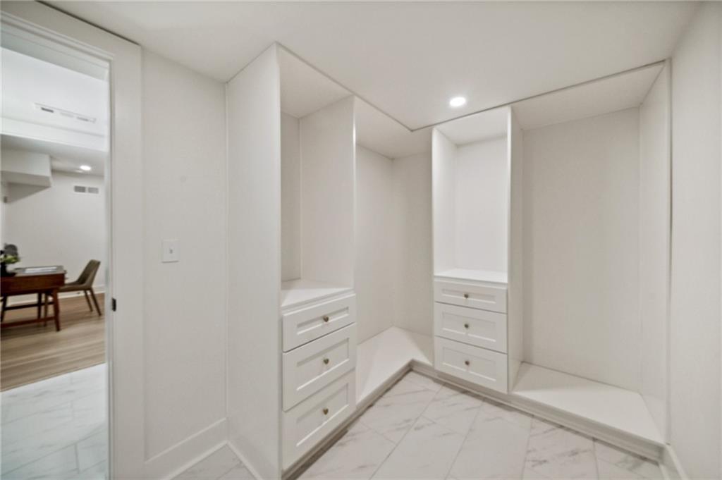2327 Doreen Court, Atlanta, Georgia image 33