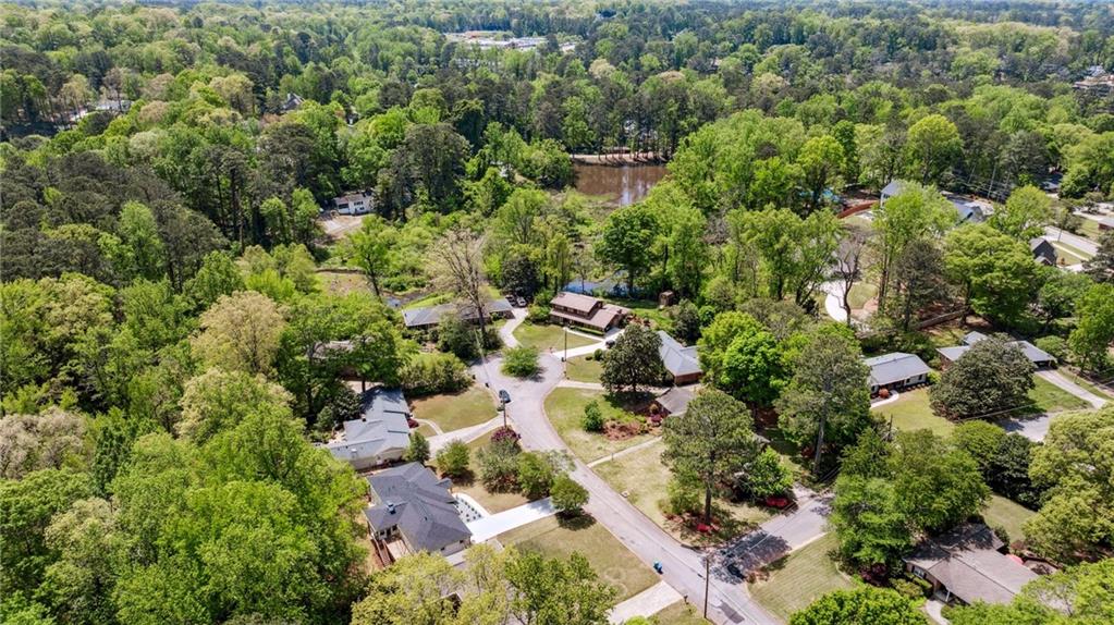 2327 Doreen Court, Atlanta, Georgia image 43