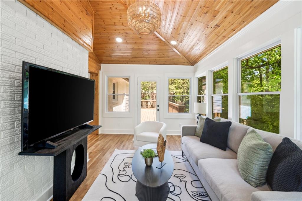 2327 Doreen Court, Atlanta, Georgia image 13